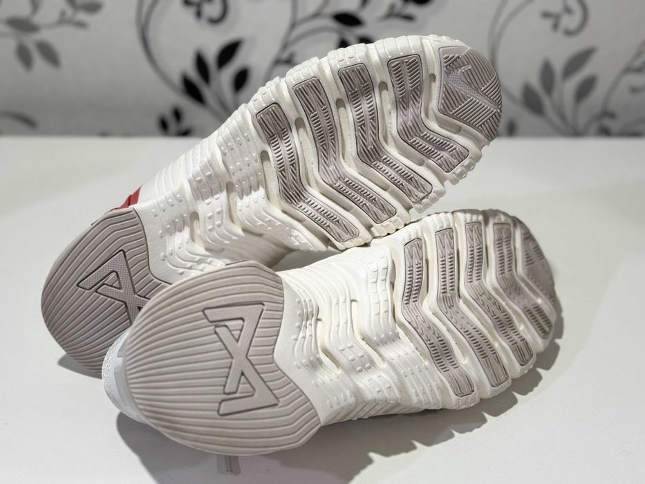 Кросівки тренувальні жіночі Nike FREE METCON 5 FN8920-161, 40.5р