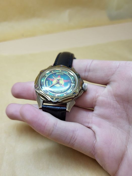 Часы наручные мужские