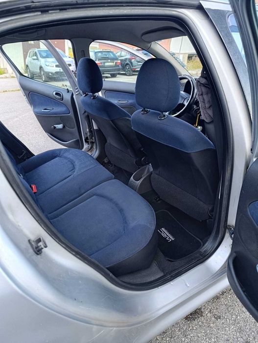 Peugeot 206 hatchback 1.1i