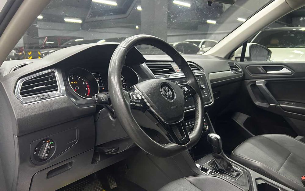 Volkswagen Tiguan 2020