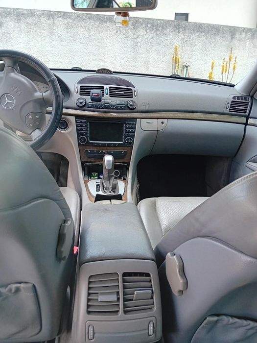 Carro como novo sempre bem cuidado