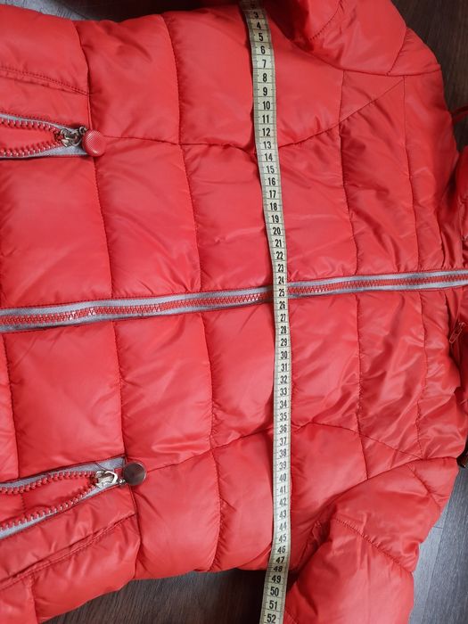 Демісезонна куртка S-M