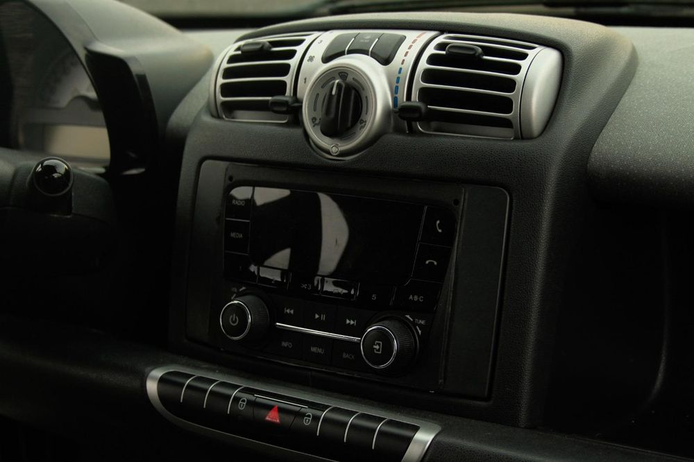 Smart Fortwo Coupé MHD - Modelo 451