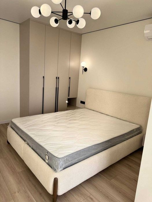 Продаж розкішної 1.5 квартири по вул.Українських Декабристів