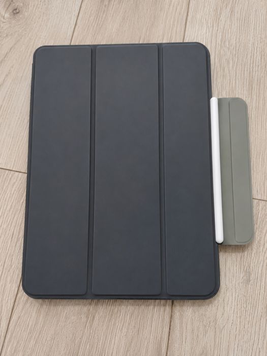 Etui magnetyczne do iPad Air 11” 360° z uchwytem na Apple Pencil – szare