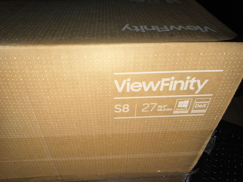 Монітор 4k 60hz Samsung ViewFinity s8