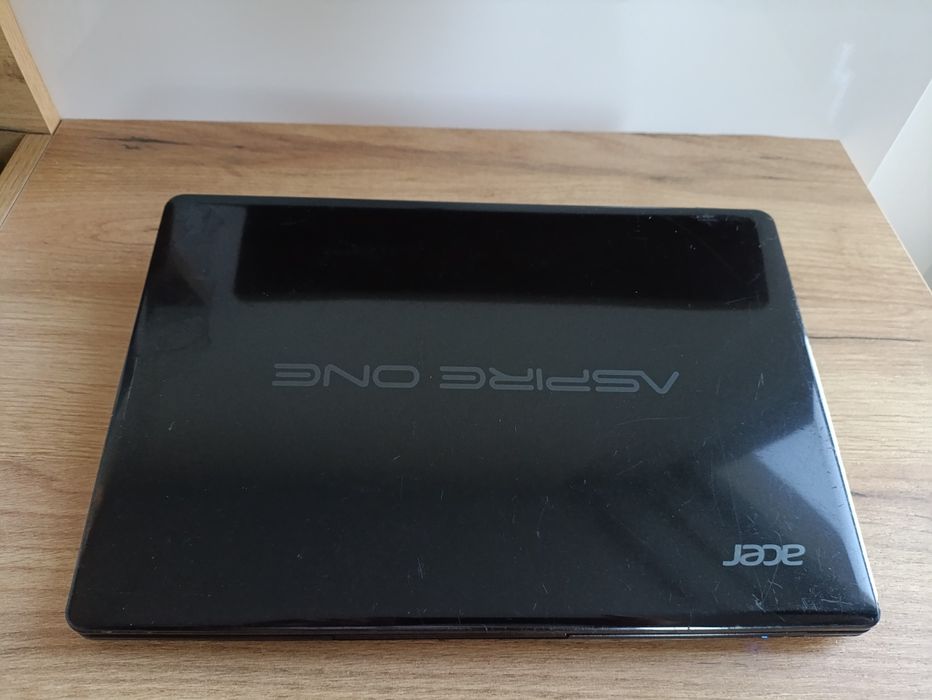 Ноутбук Acer aspire one 725