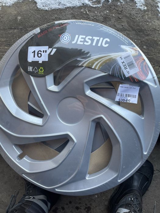 Ковпаки на колеса R16-R15-R14-R13 (Універсальні, Шкода, Фольцваген)