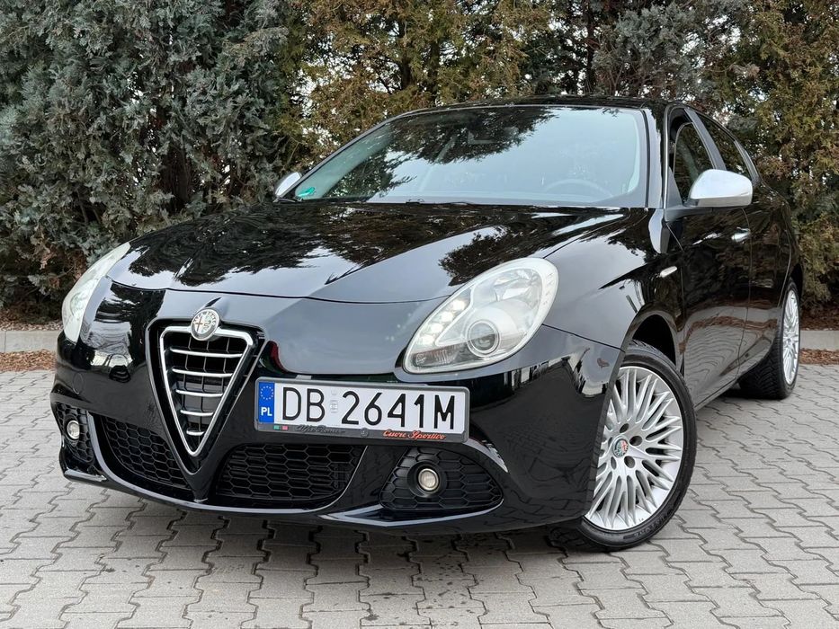 Alfa Romeo Giulietta Sprowadzony-Bezwypadkowy-org.przebieg-1.4Benzyna-SuperStan