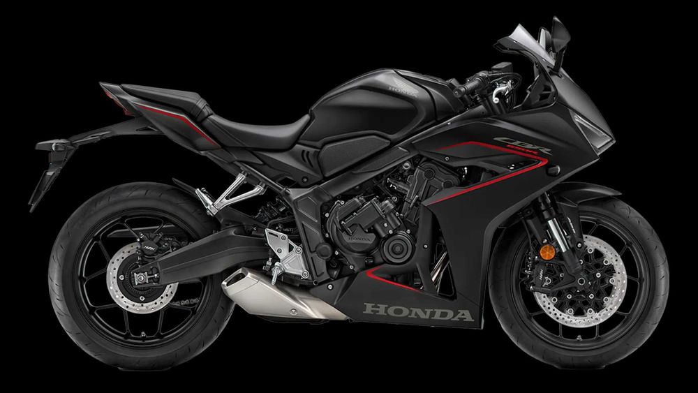Honda CBR650R E-Clutch 2025 | Junho 2025 | < 5.000km | Garantia