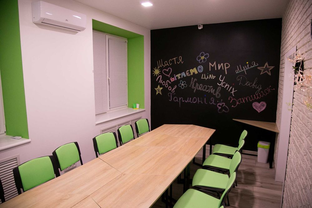 Офісний блок в центрі міста