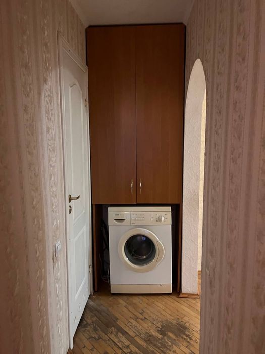 Оренда 1 кімнати в 4х кімнатній квартирі по вул. Івана Пулюя