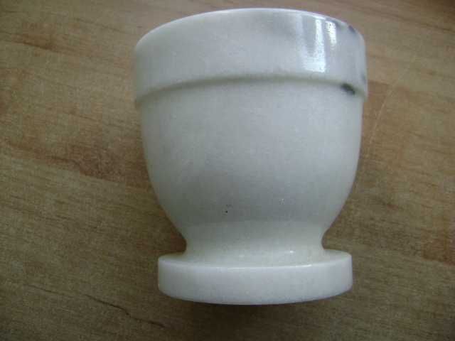 Starocie z PRL - Moździerz marmurowy z ucieraczem, wysokość 10 cm