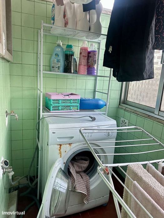 Vendo Apartamento T.4 - Qt. Da Matinha - Leiria