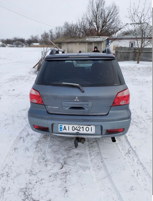 Продам Mitsubishi Outlender 1