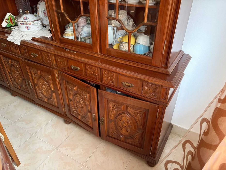 Móvel para sala em bom estado