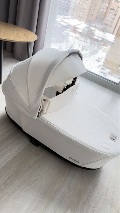 Люлька Cybex priam off white