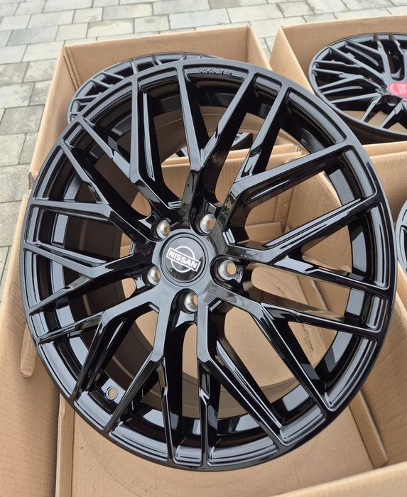 Felgi 18" 5x114,3 Nissan Renault Mitsubishi Hyundai Nowe Czarne TPMS | #RS4