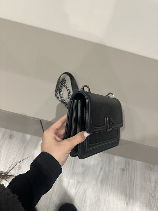 Сумка чорна на плече