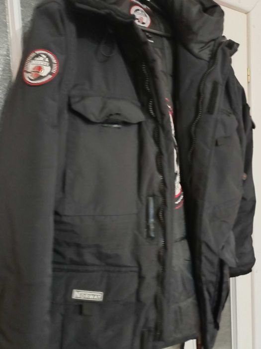 Продам  зимову курточку NORWAY  GOOGRAPHICAL