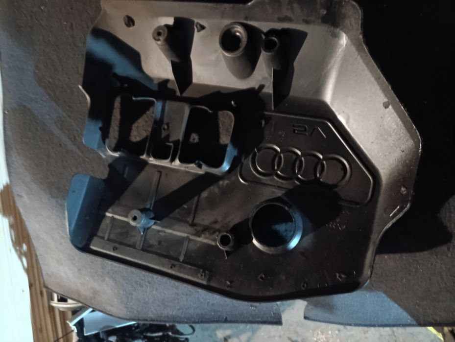 Osłona silnika obudowa plastikowa audi a3 8 l 1*8 benzyna