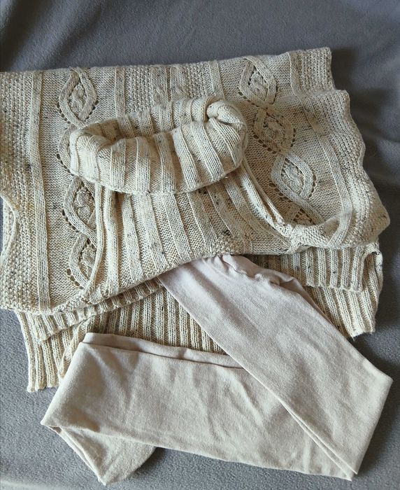 Rajstopy bawełniane + kamizelka.