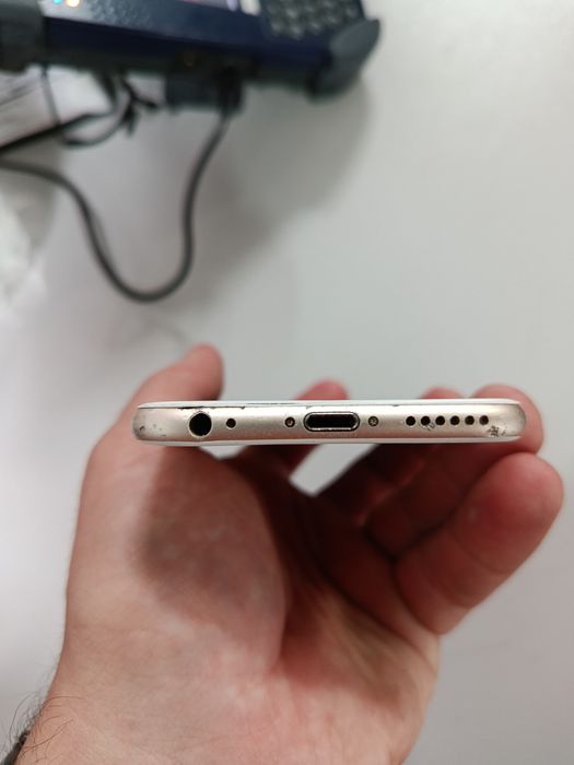 iPhone 6 на запчастини або відновлення