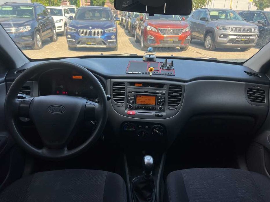 Kia Rio      2009