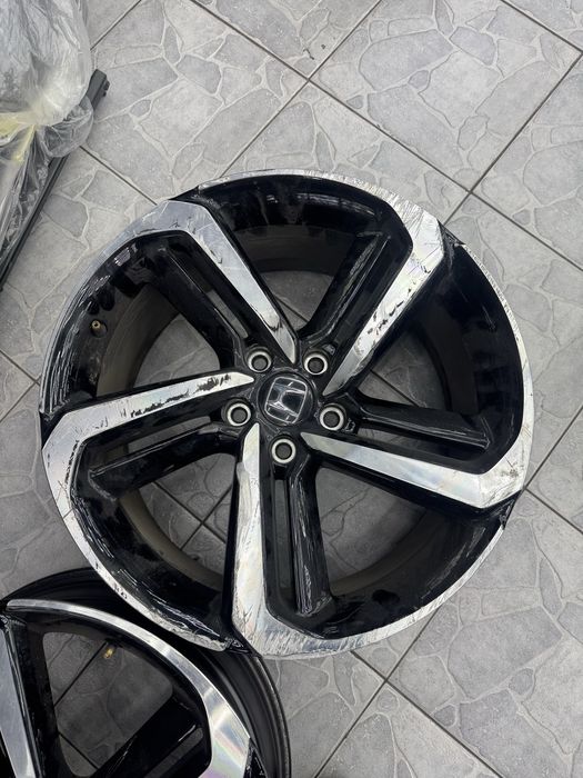 Диски r19 5/114.3 honda accord