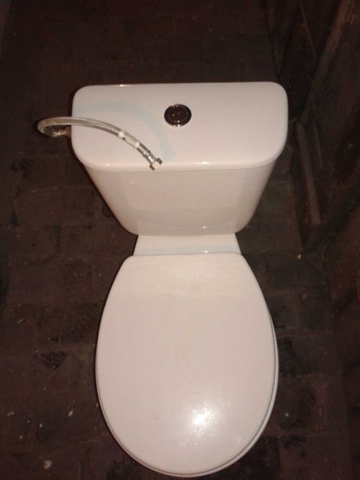 Kompakt WC ubikacja
