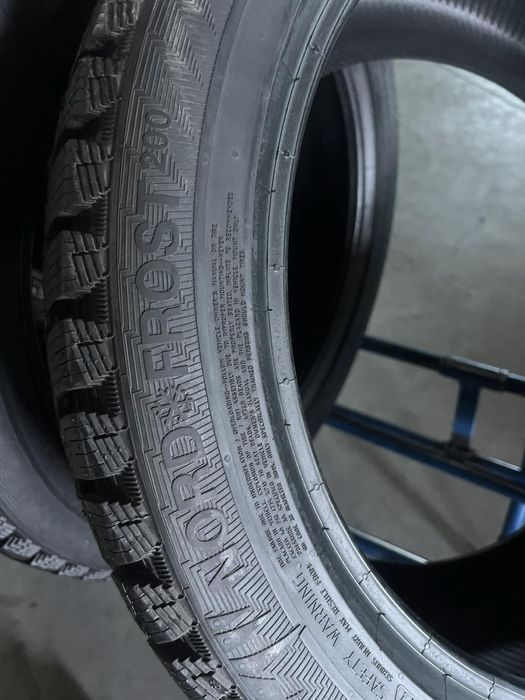 275/40/20 R20 Gislaved NordFrost 200 SUV 4шт нові
