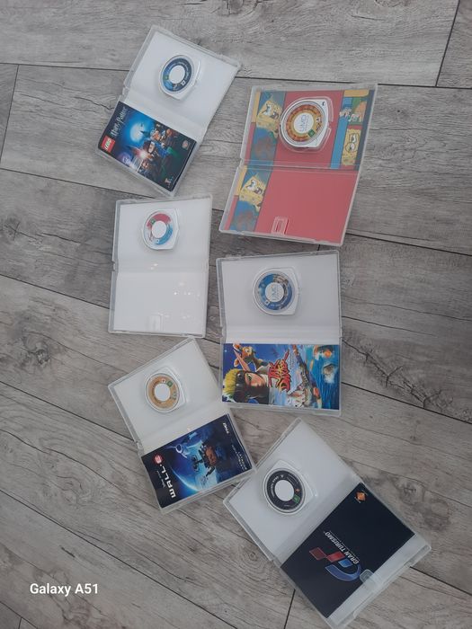 Sprzedam gry na PSP
