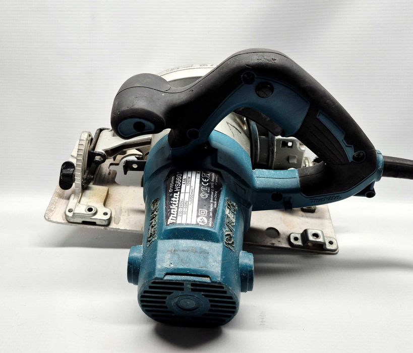 Piła elektryczna MAKITA HS6601, 1050W, Komis Jasło Czackiego