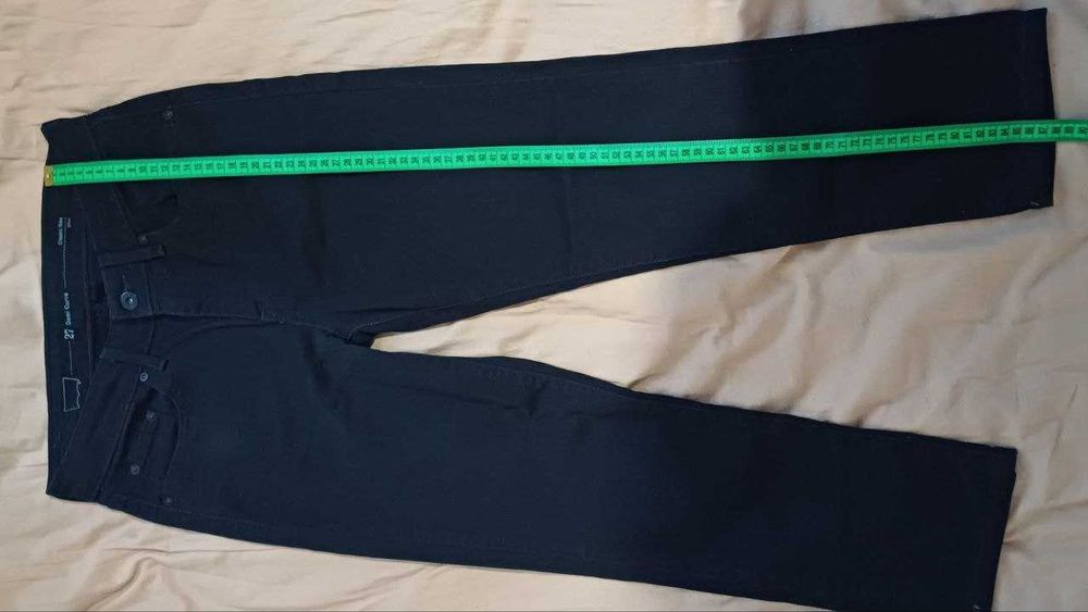 Джинси жіночі Levi's