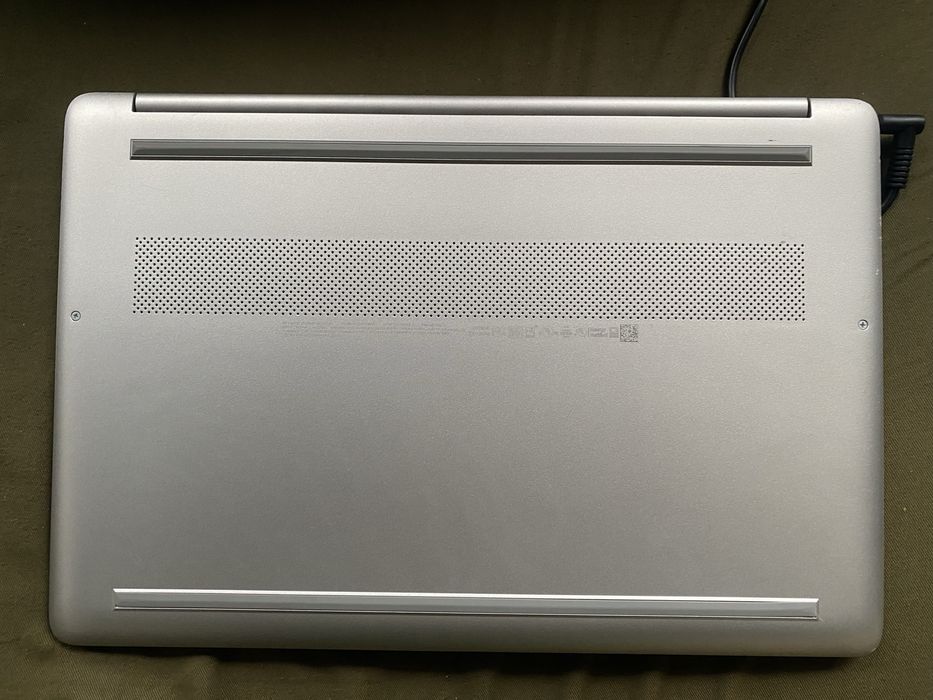 ноутбук HP laptop, i3-1215U, 16gb, ssd 256gb, сенсорний екран