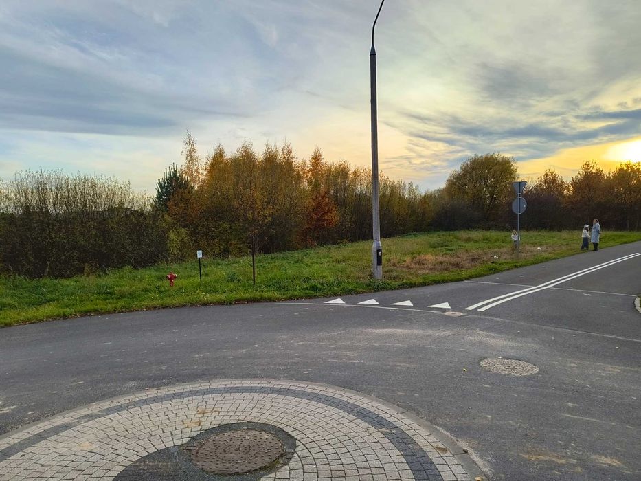 Działka budowlana 1017 m² – Choceń, ul. Leśna – MPZP, media, asfalt