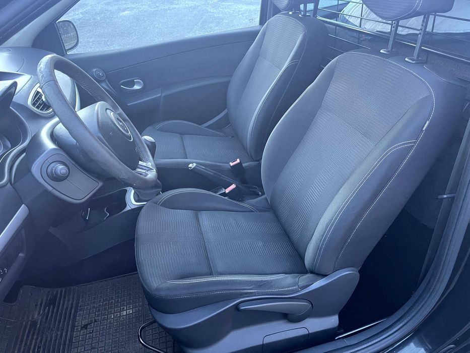 Renault Clio 3 Facelift- 1.5 dCi - Comercial 2009 - Revisão e Inspeção feita