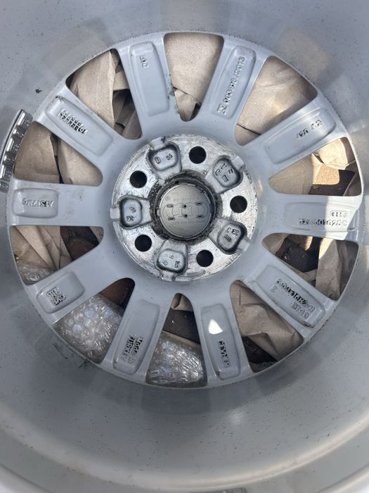 Диски Audi R16 5x100