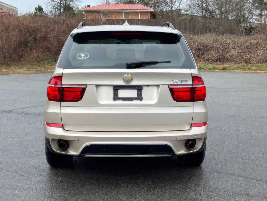 BMW X5 xDrive35d      2013