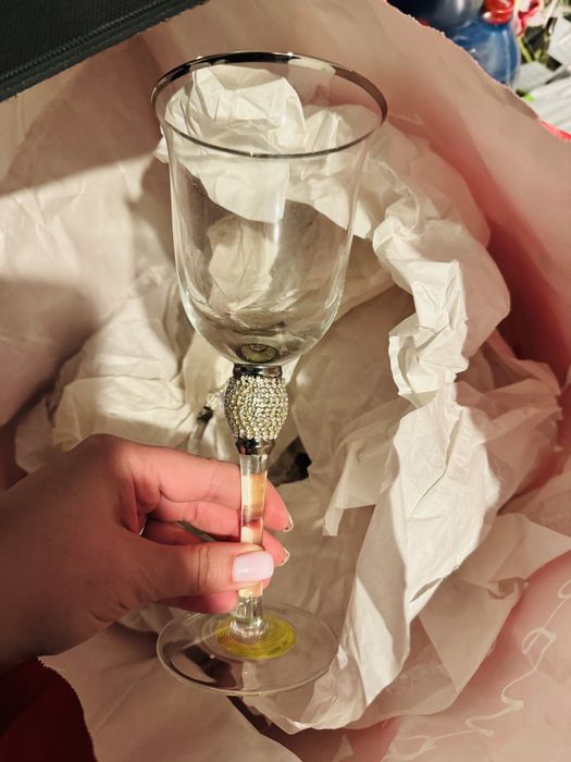 Zestaw nowych pięknych kieliszkow i wysokich szklanek home & you