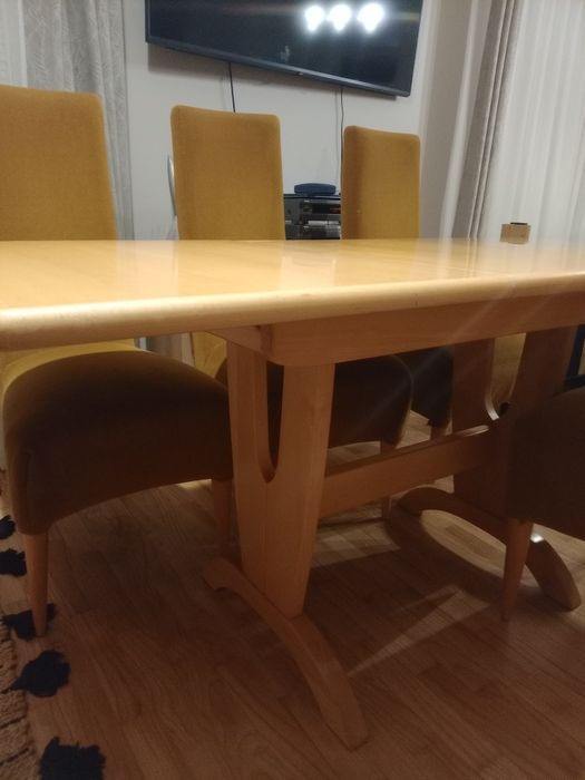 Stół lite drewno plus krzesła