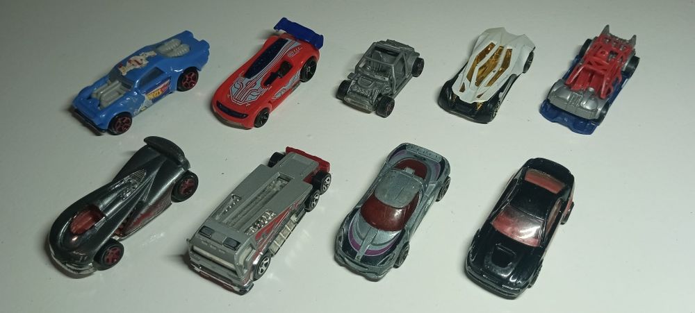 Hotwheels 50 carros (lote n25)