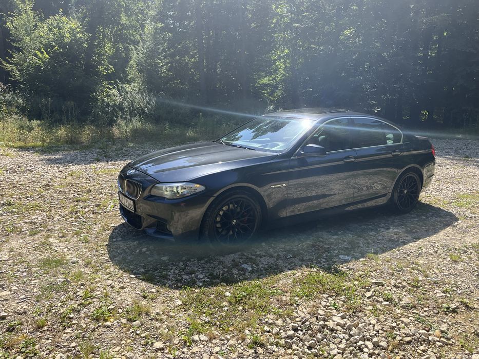 BMW F10 520D 2010R