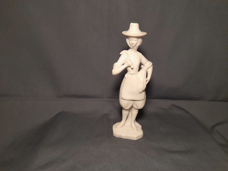 Figuras Trajes Regionais Vista Alegre em biscuit- profissões