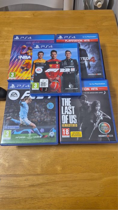 Playstation 4 , 1 Comando e 6 Jogos