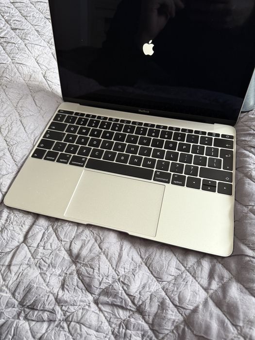 Zadbany Macbook Apple Retina 12 Early