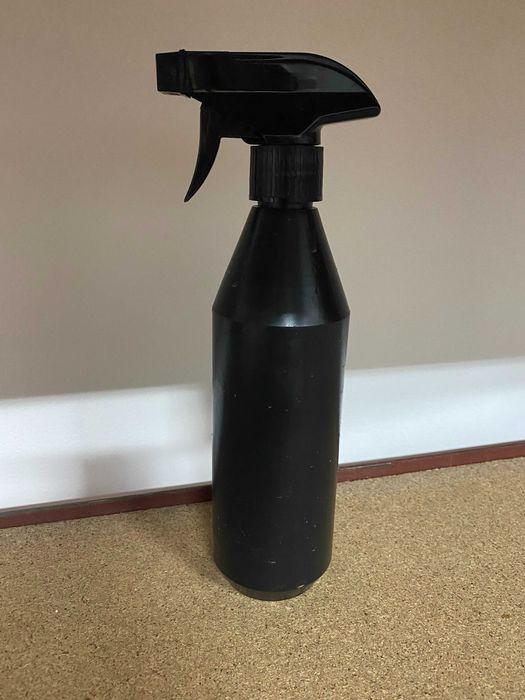 Butelka z atomizerem 500ml czarna