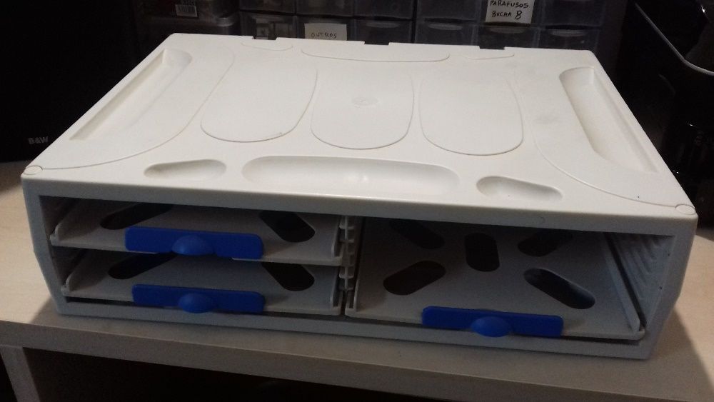 Organizador de folhas para escritório