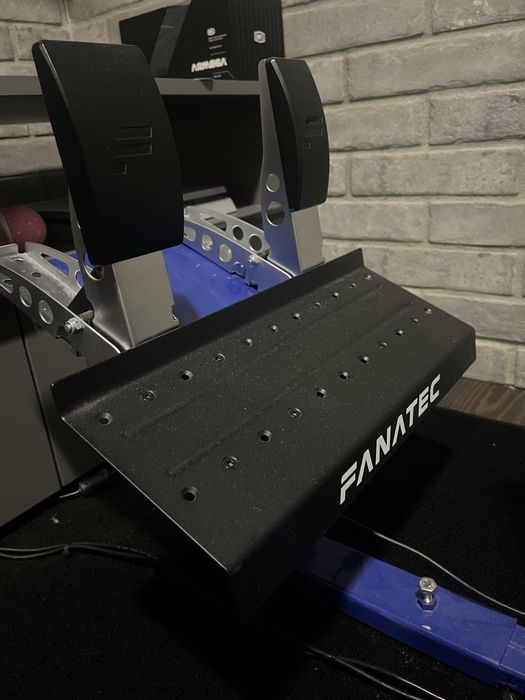 Sim Racing Rig Fanatec Playseat