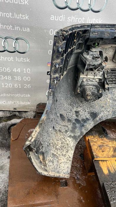 Бампер передній audi a6 c5 1997-2001 дорестайл